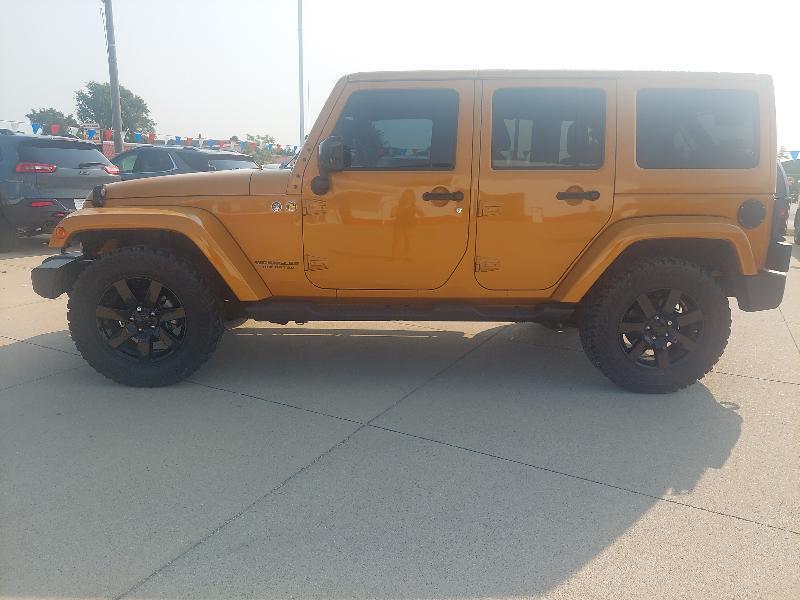 Jeep Wrangler Unlimited Sahara 4WD 2014