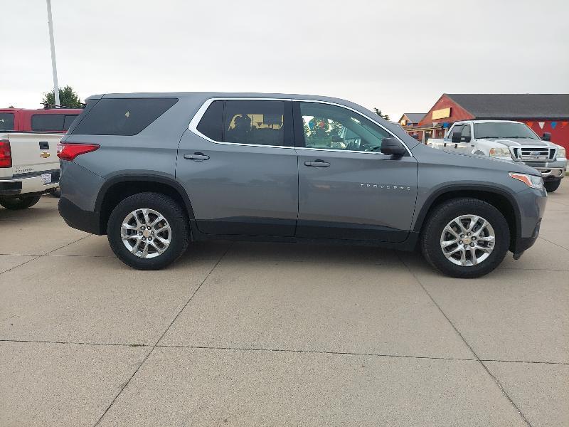 2021 Chevrolet Traverse LS AWD
