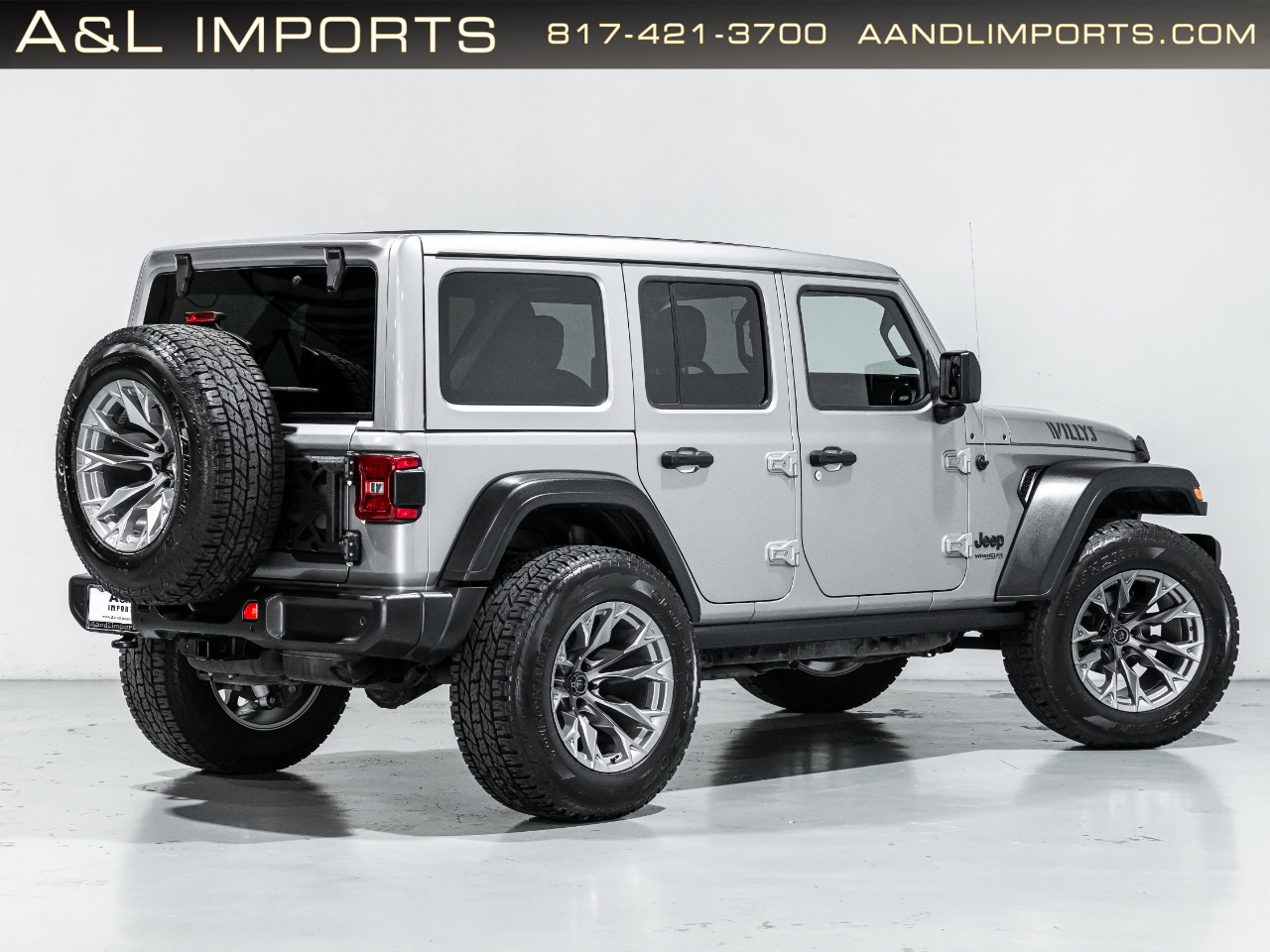 2021 Jeep Wrangler Unlimited Willys photo 3