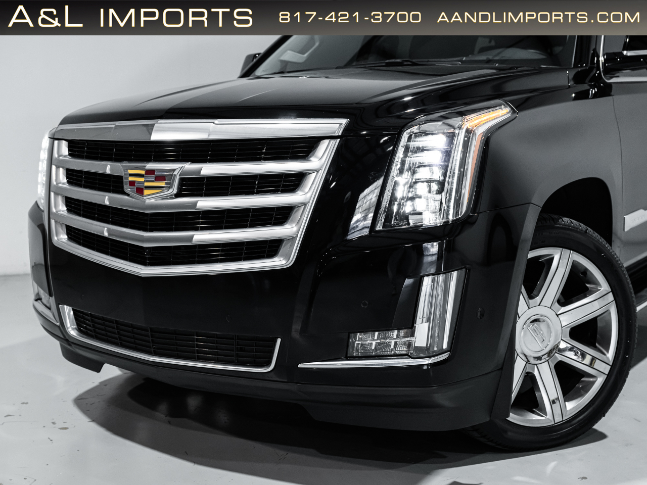 Cadillac Escalade 4WD 4dr Luxury 2019