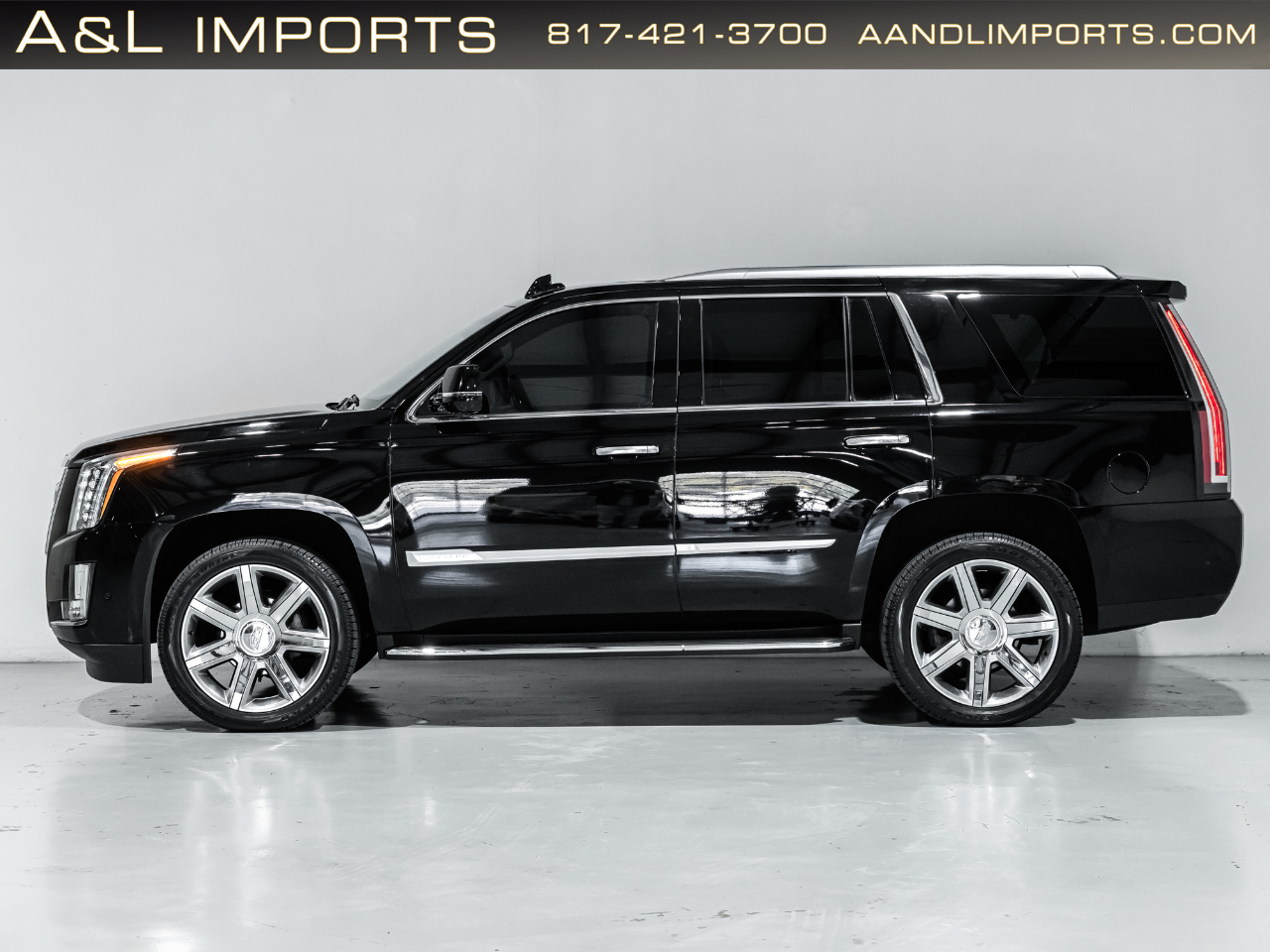 Cadillac Escalade 4WD 4dr Luxury 2019