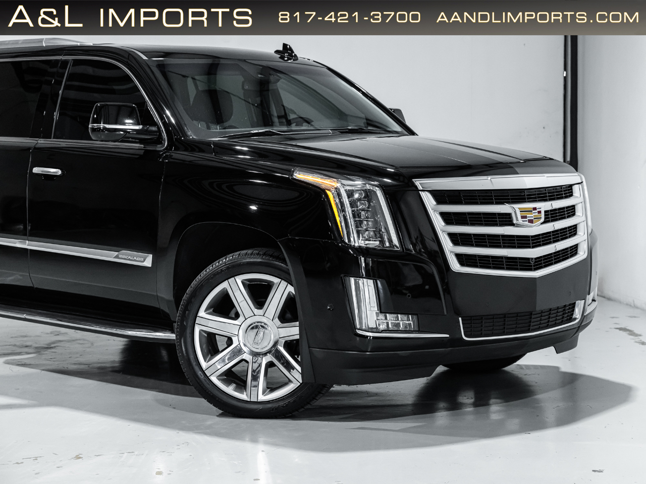 Cadillac Escalade 4WD 4dr Luxury 2019
