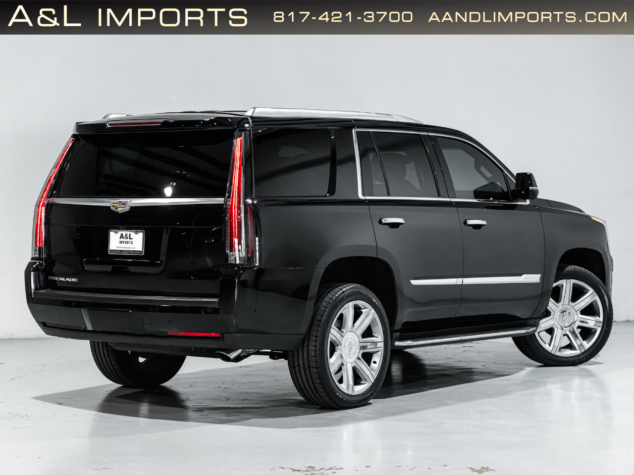 Cadillac Escalade 4WD 4dr Luxury 2019