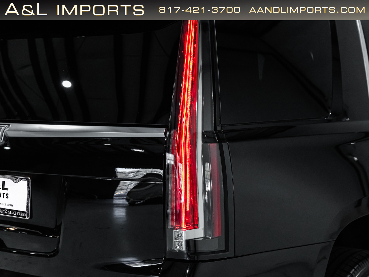 Cadillac Escalade 4WD 4dr Luxury 2019