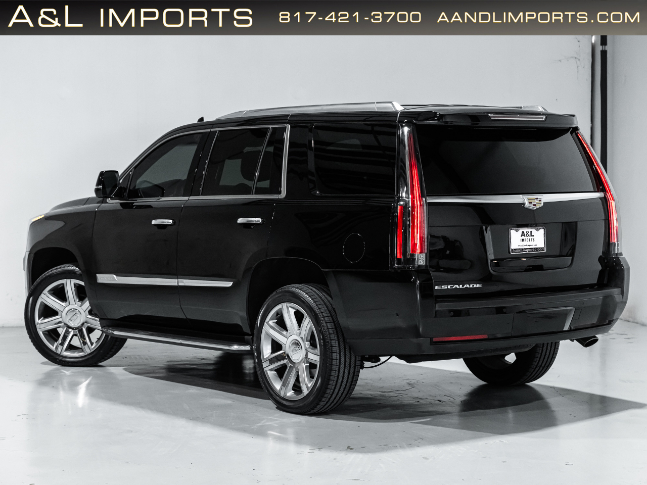 Cadillac Escalade 4WD 4dr Luxury 2019