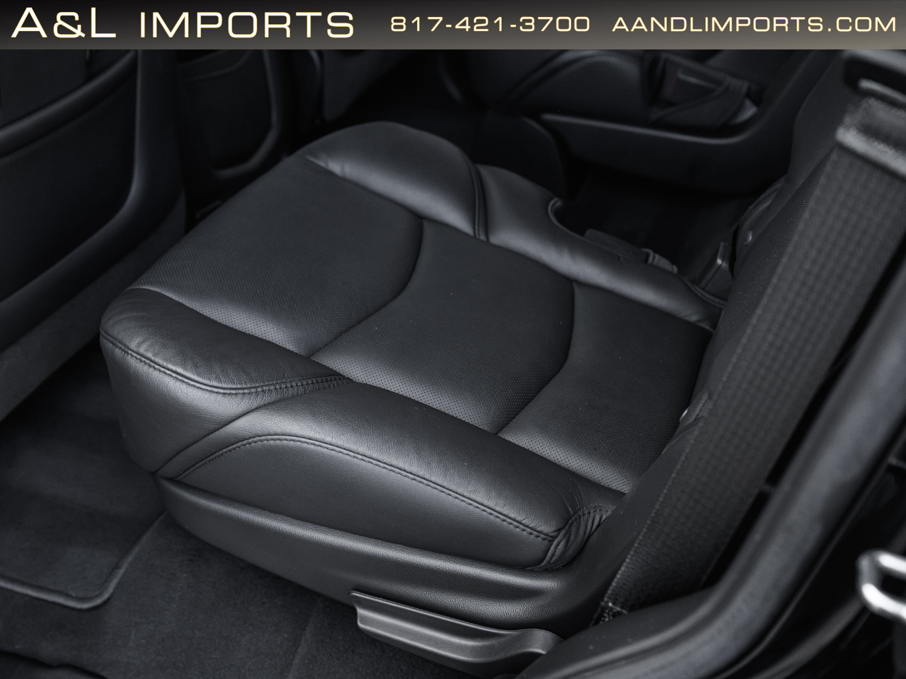 Cadillac Escalade 4WD 4dr Luxury 2019