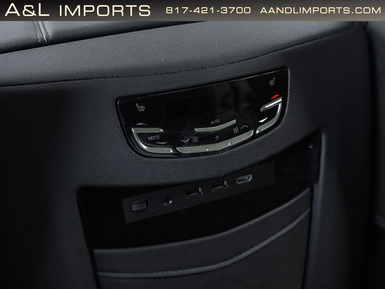 Cadillac Escalade 4WD 4dr Luxury 2019