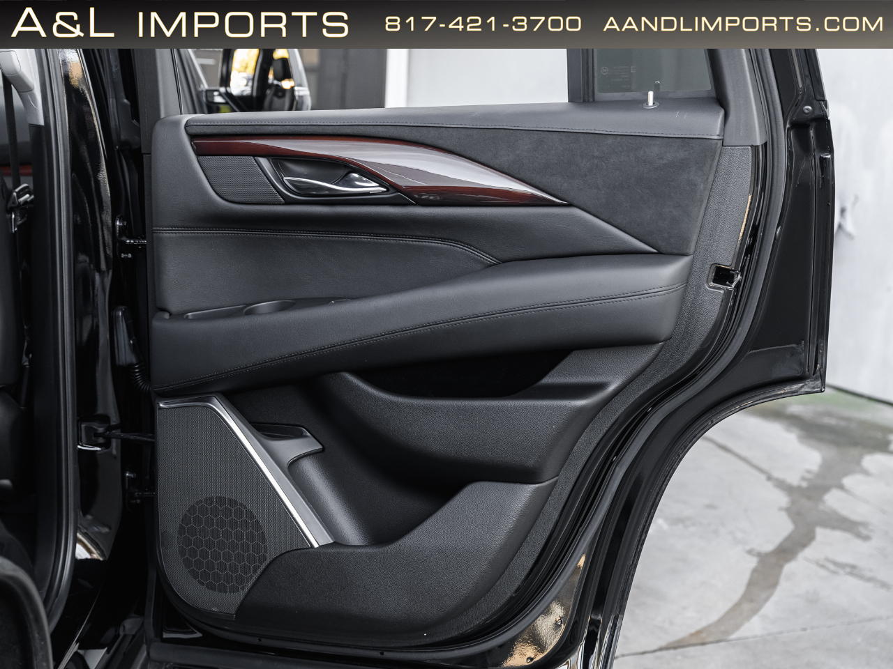 Cadillac Escalade 4WD 4dr Luxury 2019