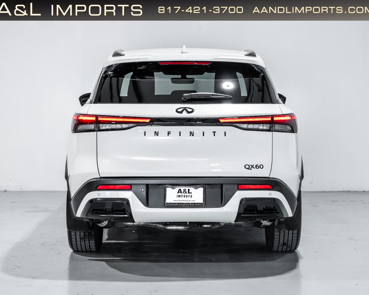 Infiniti QX60 LUXE FWD 2025