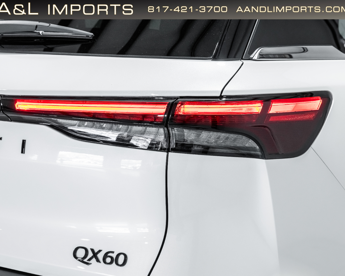 Infiniti QX60 LUXE FWD 2025