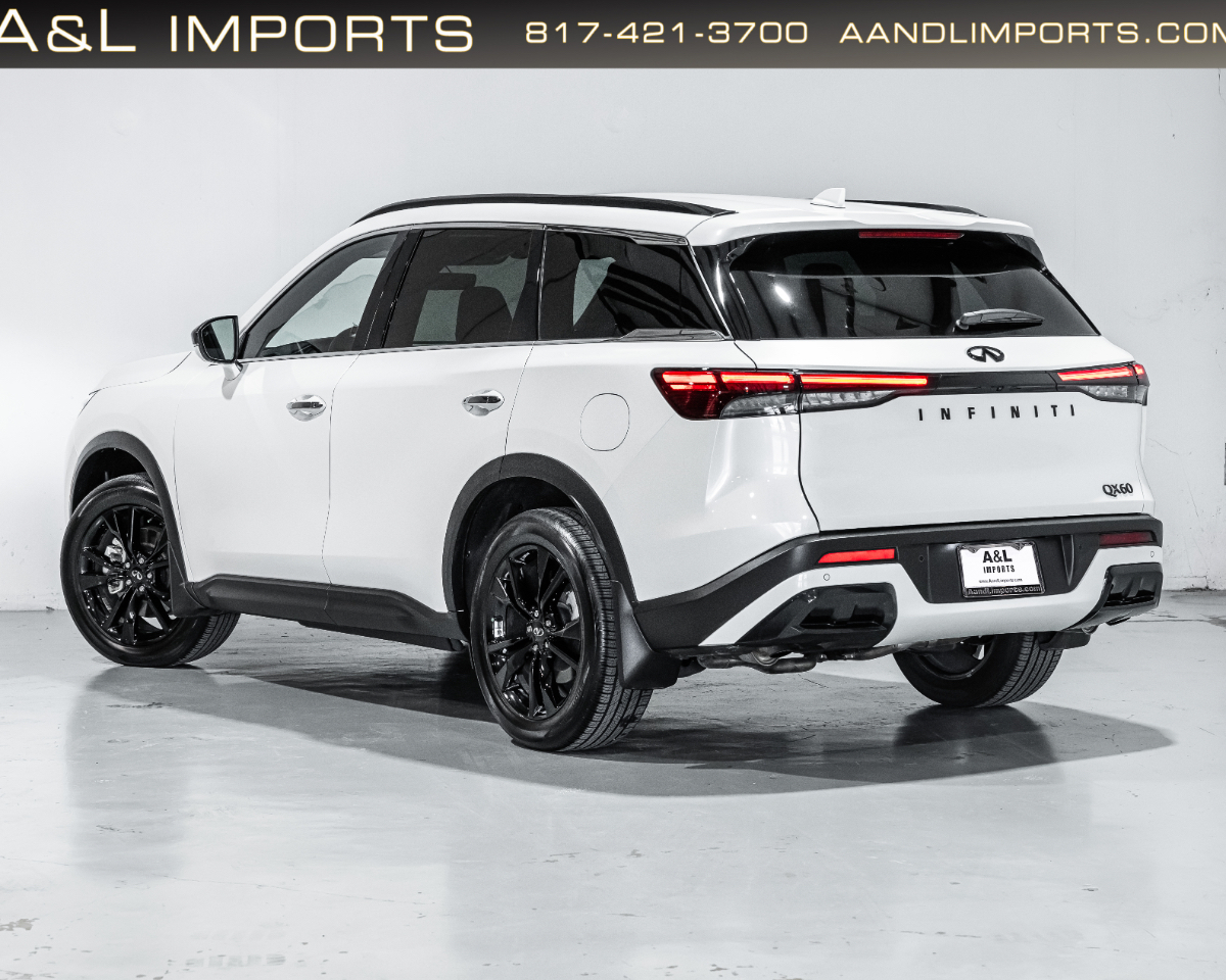 Infiniti QX60 LUXE FWD 2025