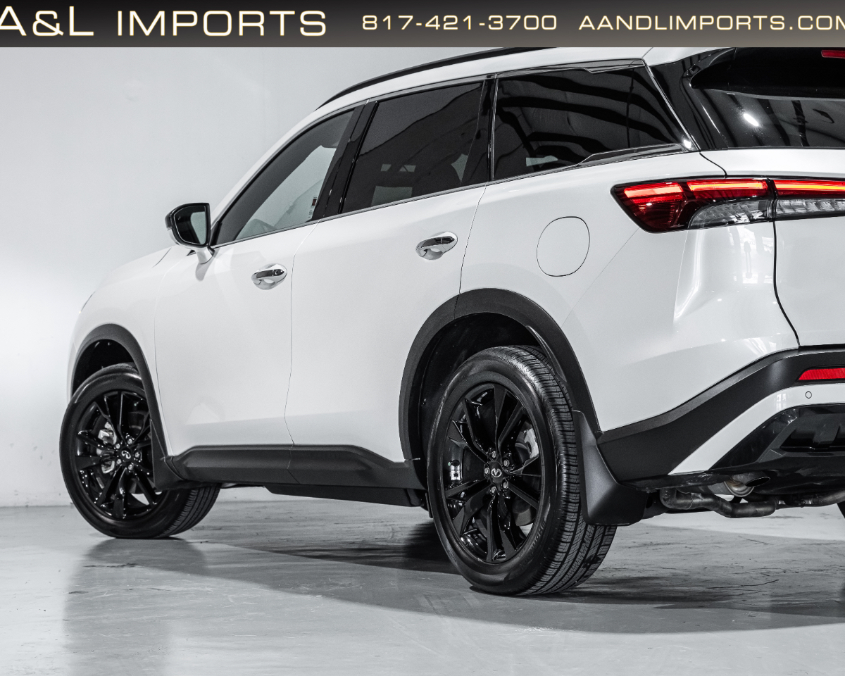 Infiniti QX60 LUXE FWD 2025