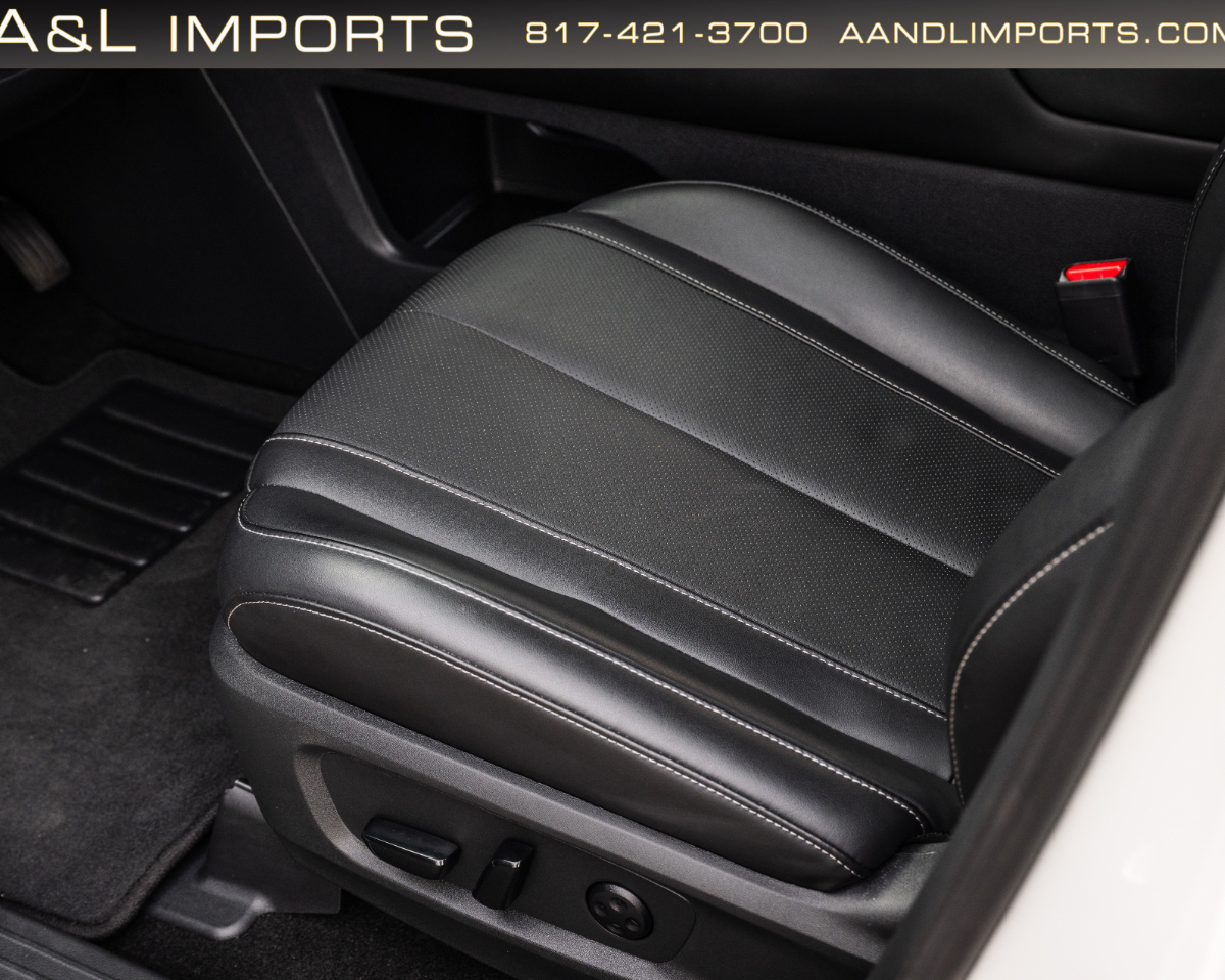 Infiniti QX60 LUXE FWD 2025