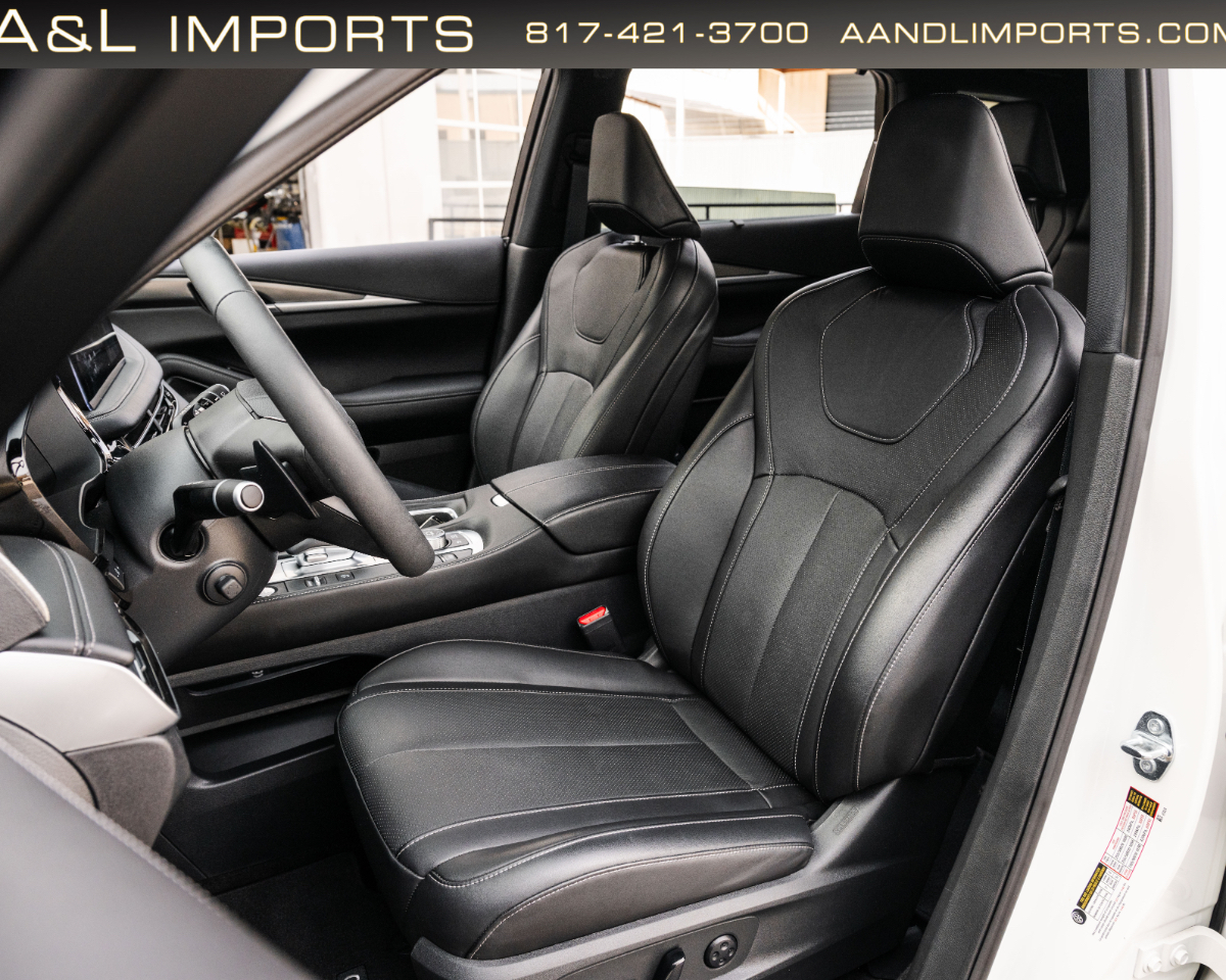 Infiniti QX60 LUXE FWD 2025