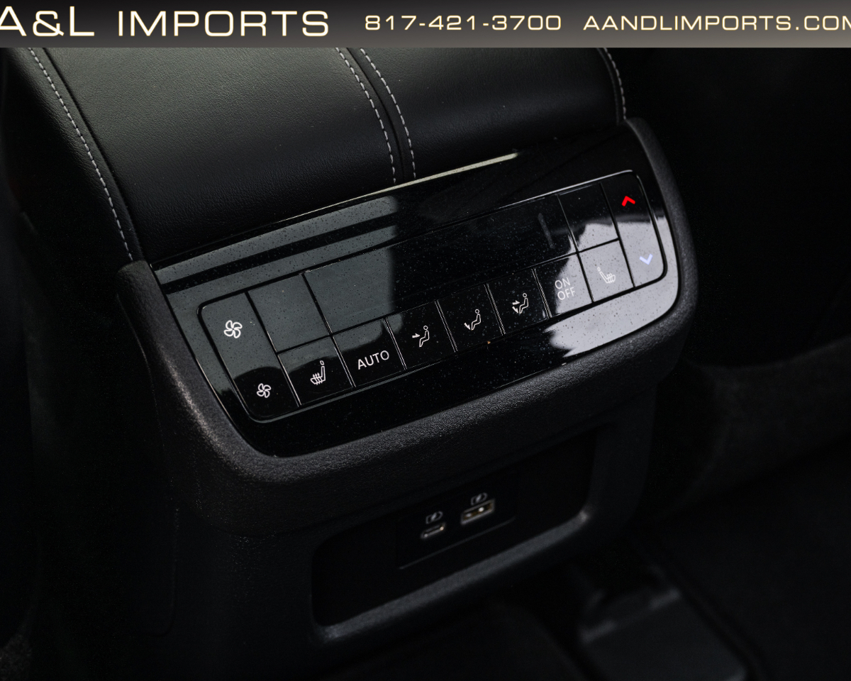 Infiniti QX60 LUXE FWD 2025