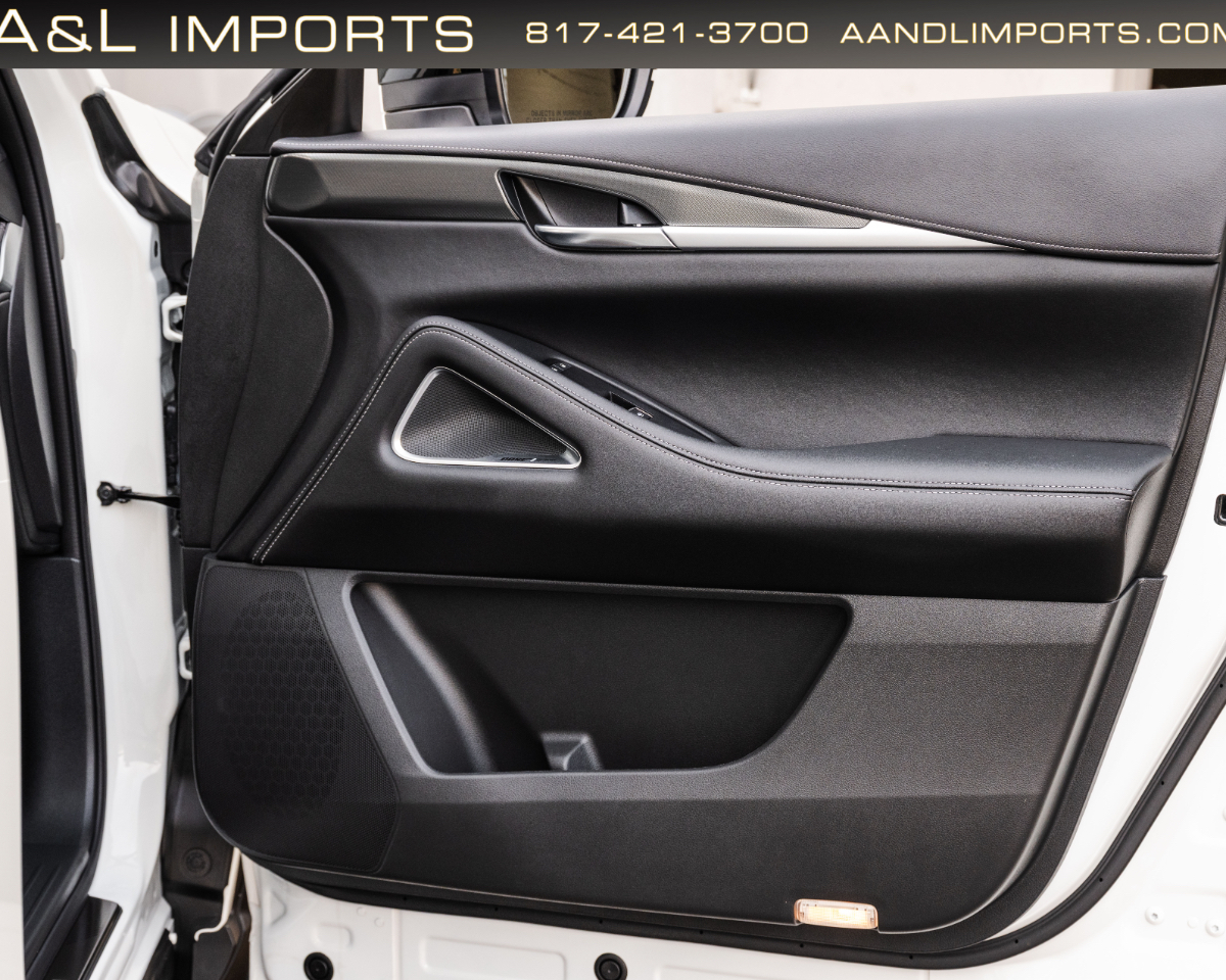 Infiniti QX60 LUXE FWD 2025