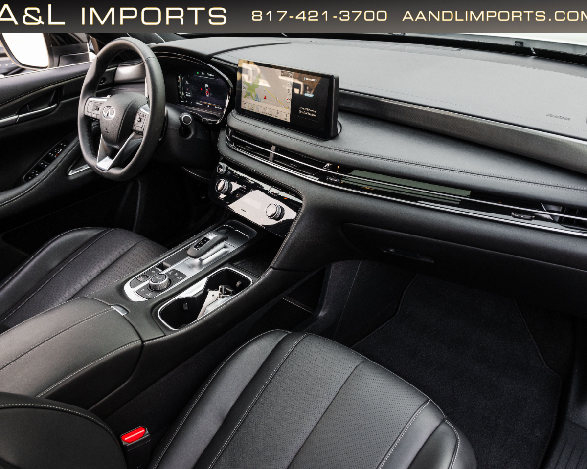 Infiniti QX60 LUXE FWD 2025