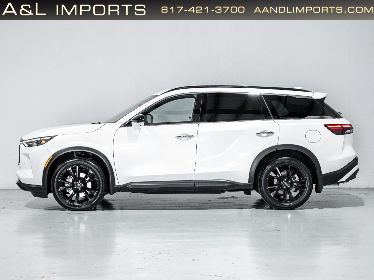 Infiniti QX60 LUXE FWD 2025