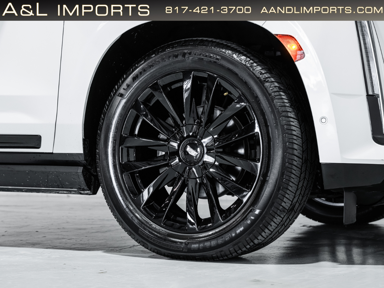 Cadillac Escalade 4WD 4dr Premium Luxury 2022