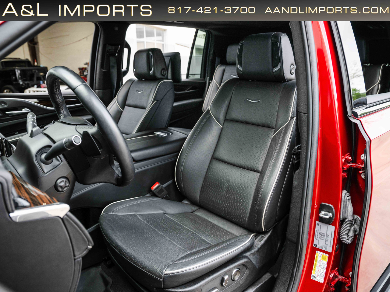 Cadillac Escalade ESV 4WD 4dr Premium Luxury 2024