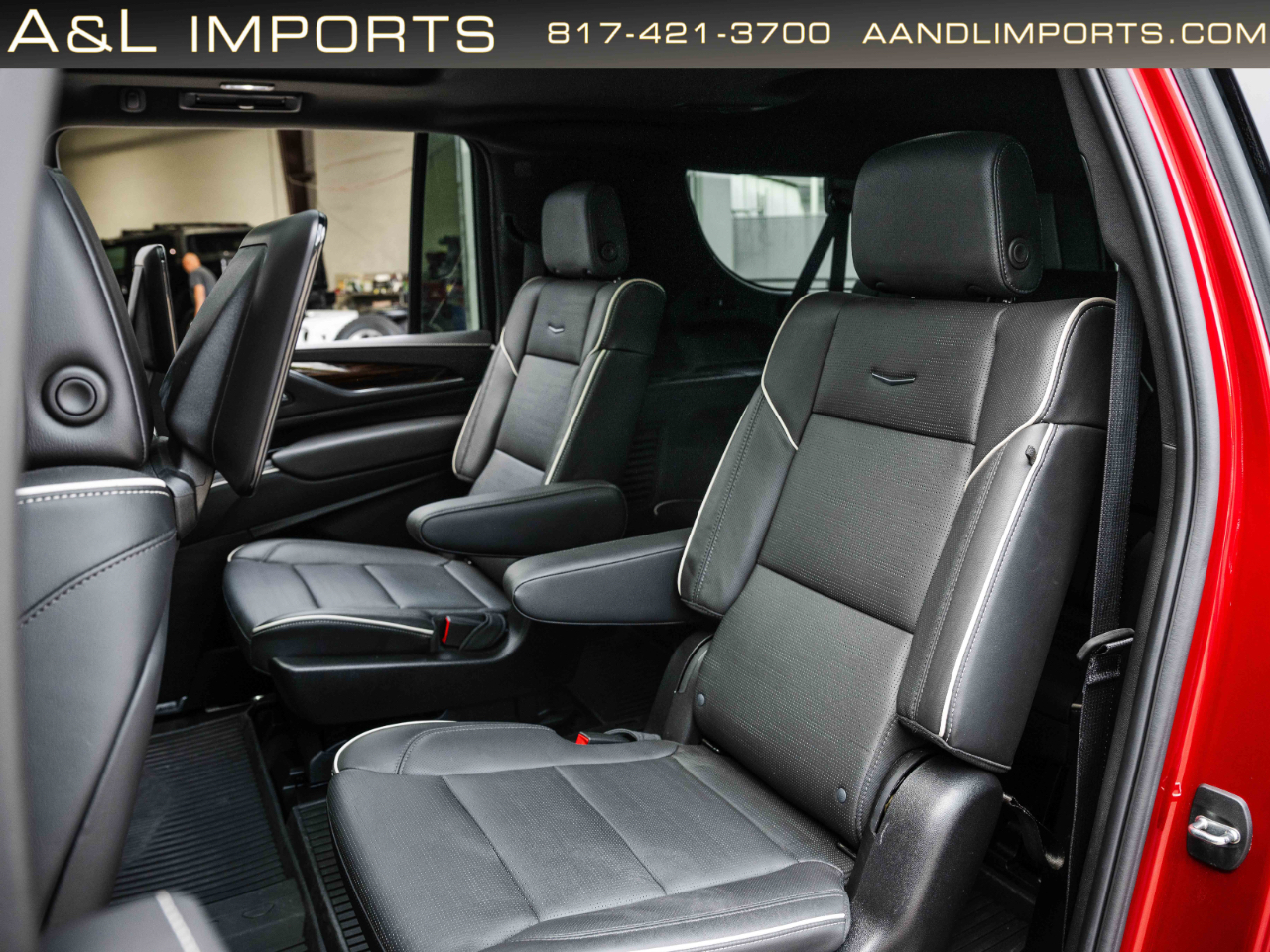 Cadillac Escalade ESV 4WD 4dr Premium Luxury 2024