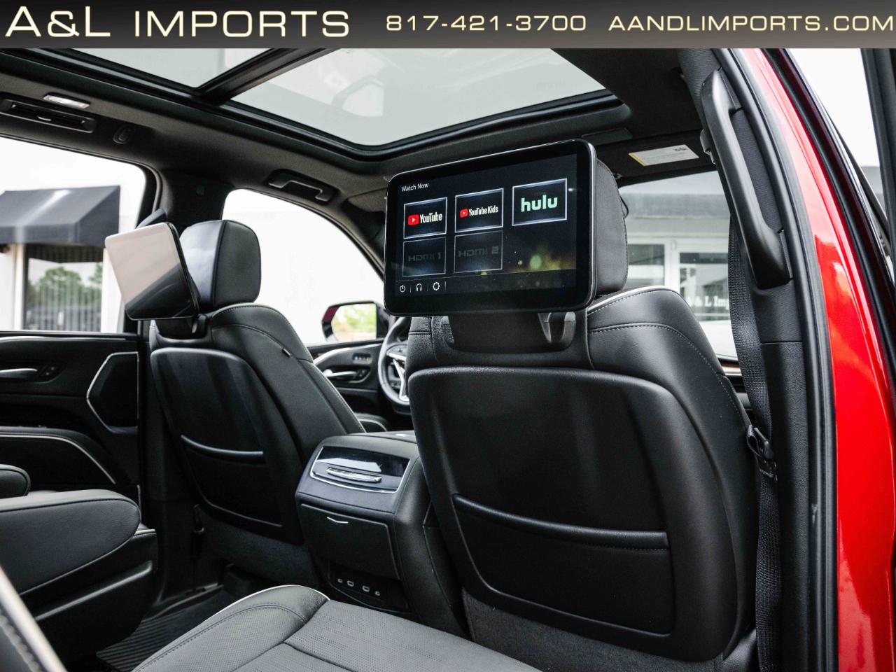 Cadillac Escalade ESV photo 21