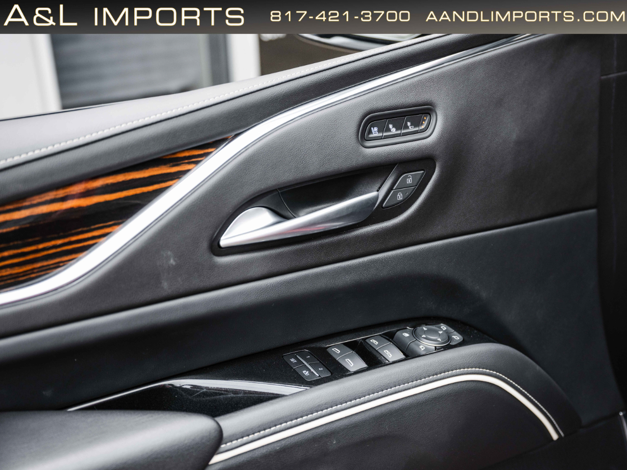 Cadillac Escalade ESV 4WD 4dr Premium Luxury 2024