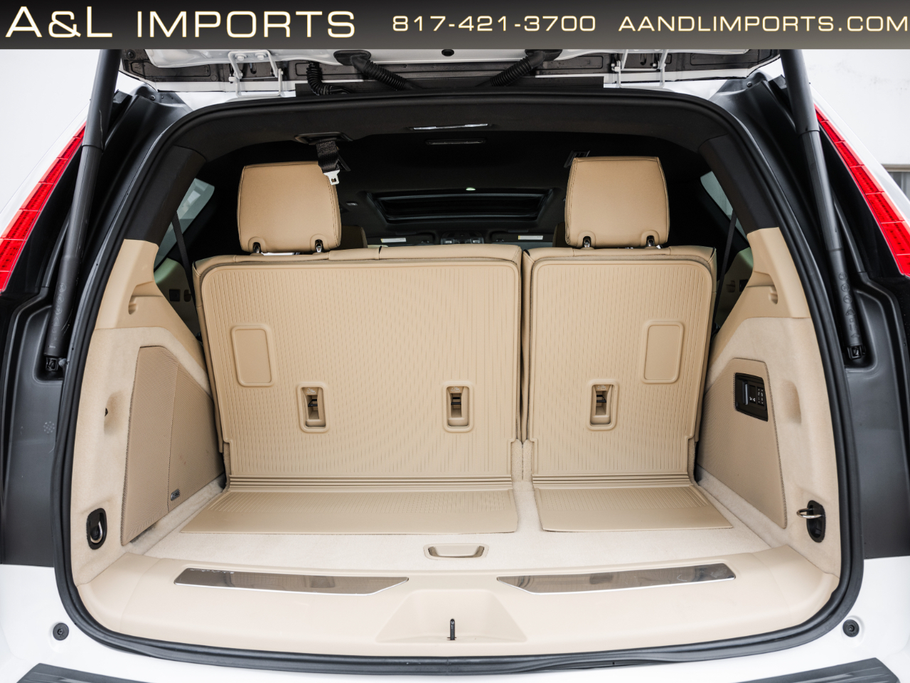 Cadillac Escalade 4WD 4dr Premium Luxury 2024