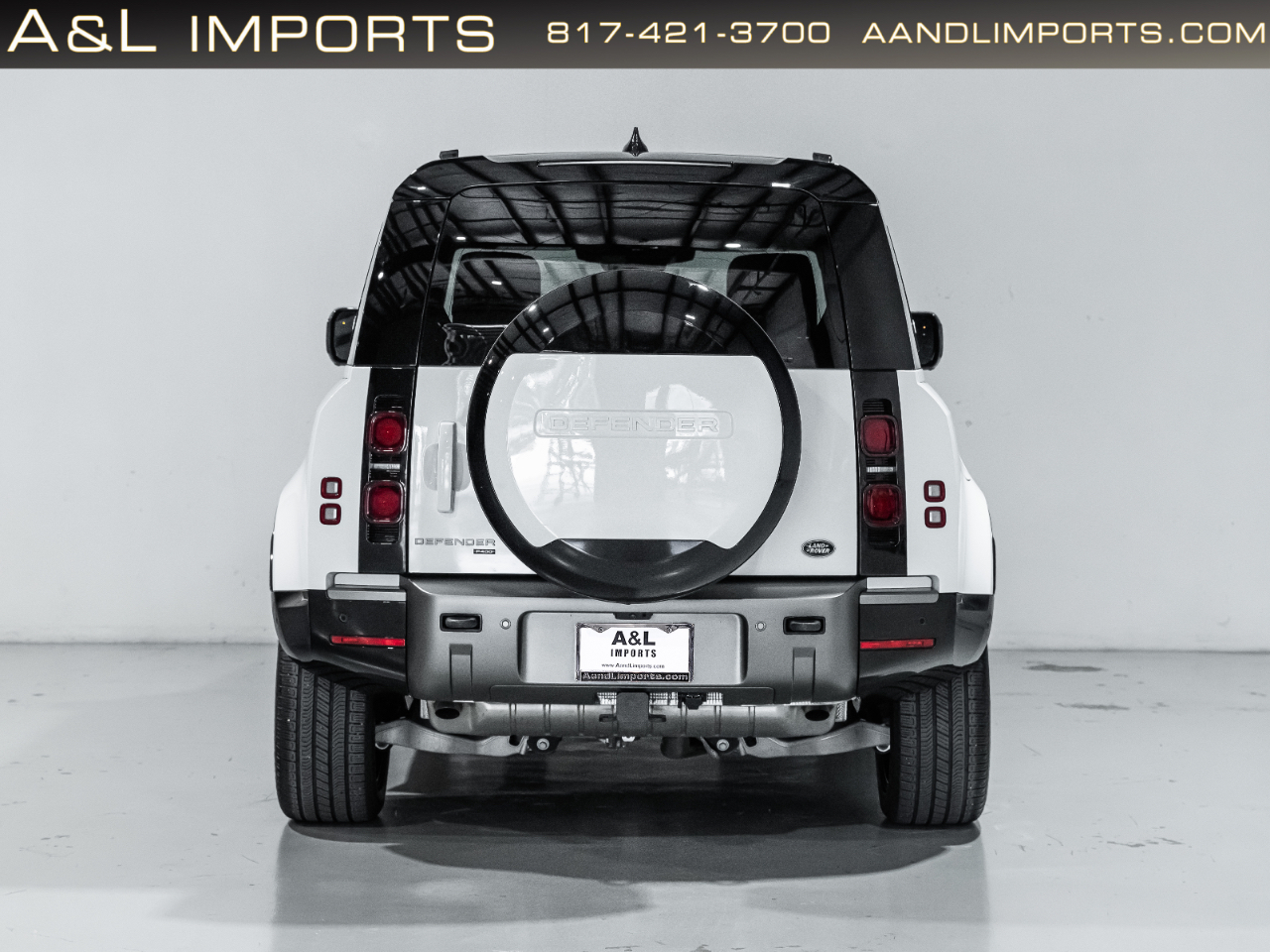 Land Rover Defender 110 X-Dynamic SE AWD 2023