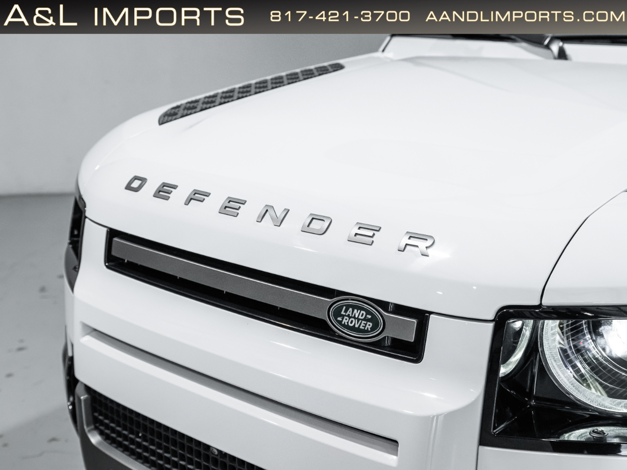 Land Rover Defender 110 X-Dynamic SE AWD 2023