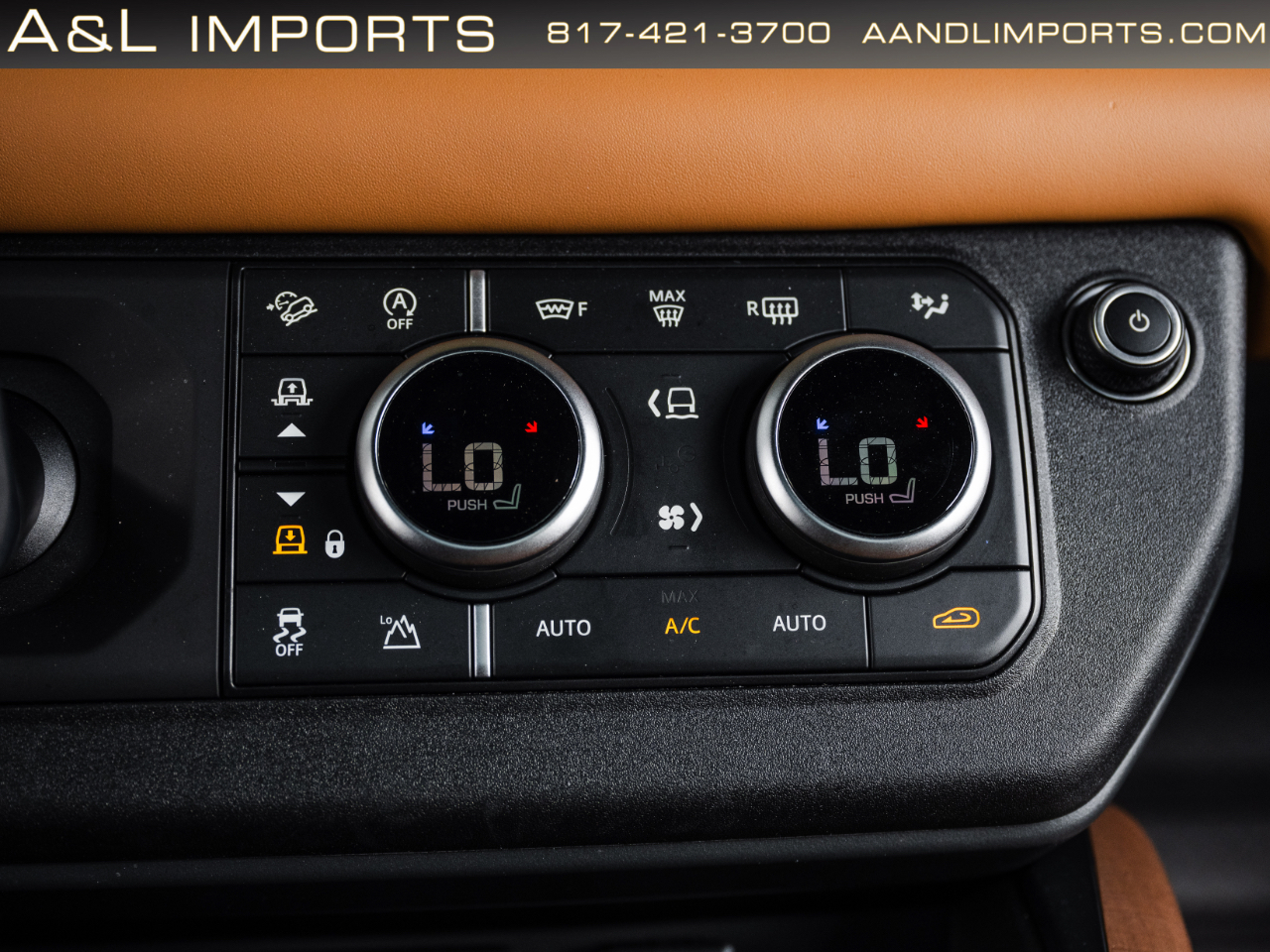 Land Rover Defender 110 X-Dynamic SE AWD 2023