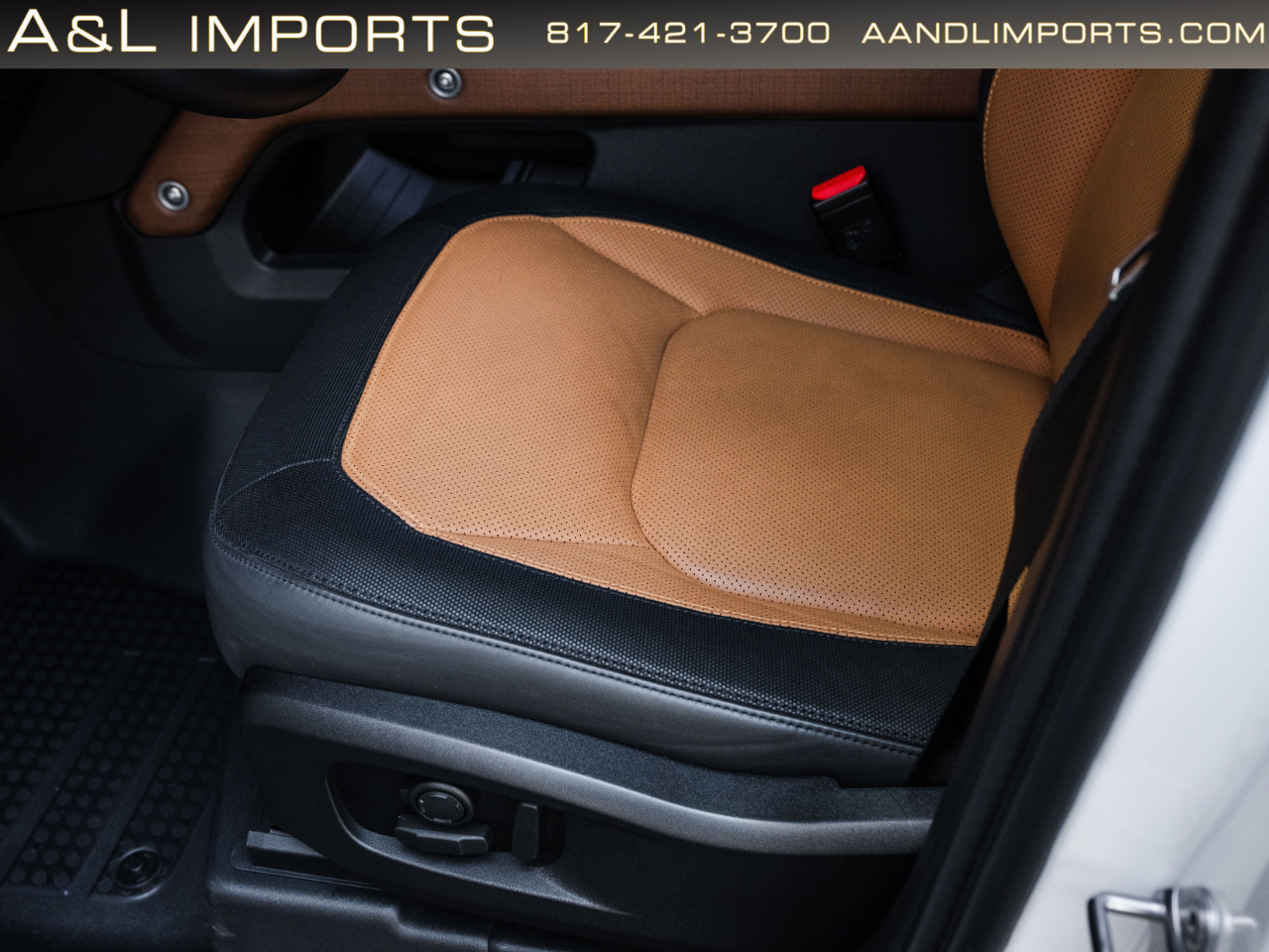 Land Rover Defender 110 X-Dynamic SE AWD 2023