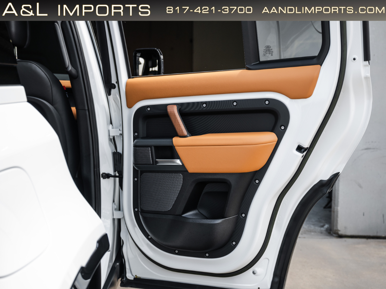 Land Rover Defender 110 X-Dynamic SE AWD 2023