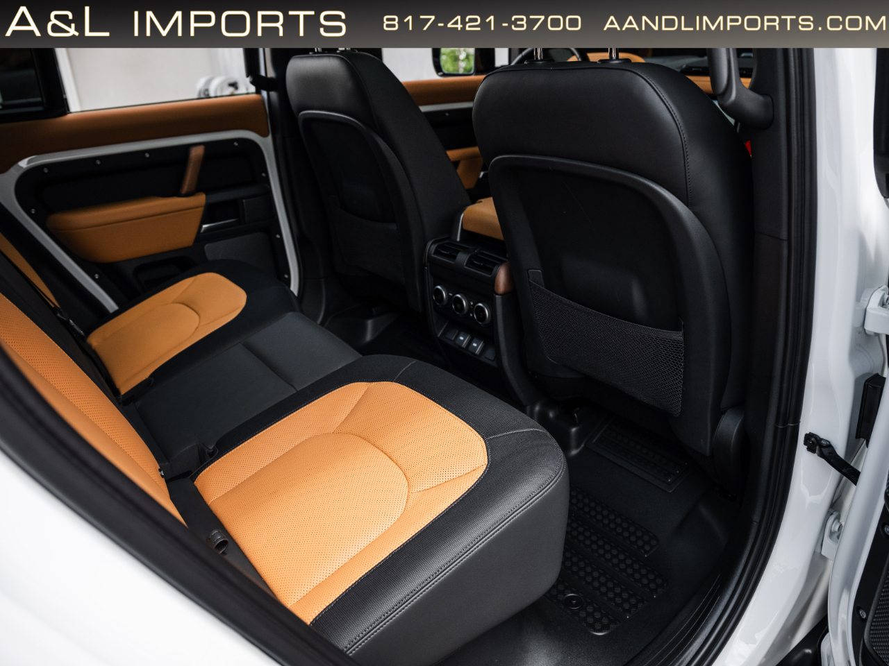 Land Rover Defender 110 X-Dynamic SE AWD 2023