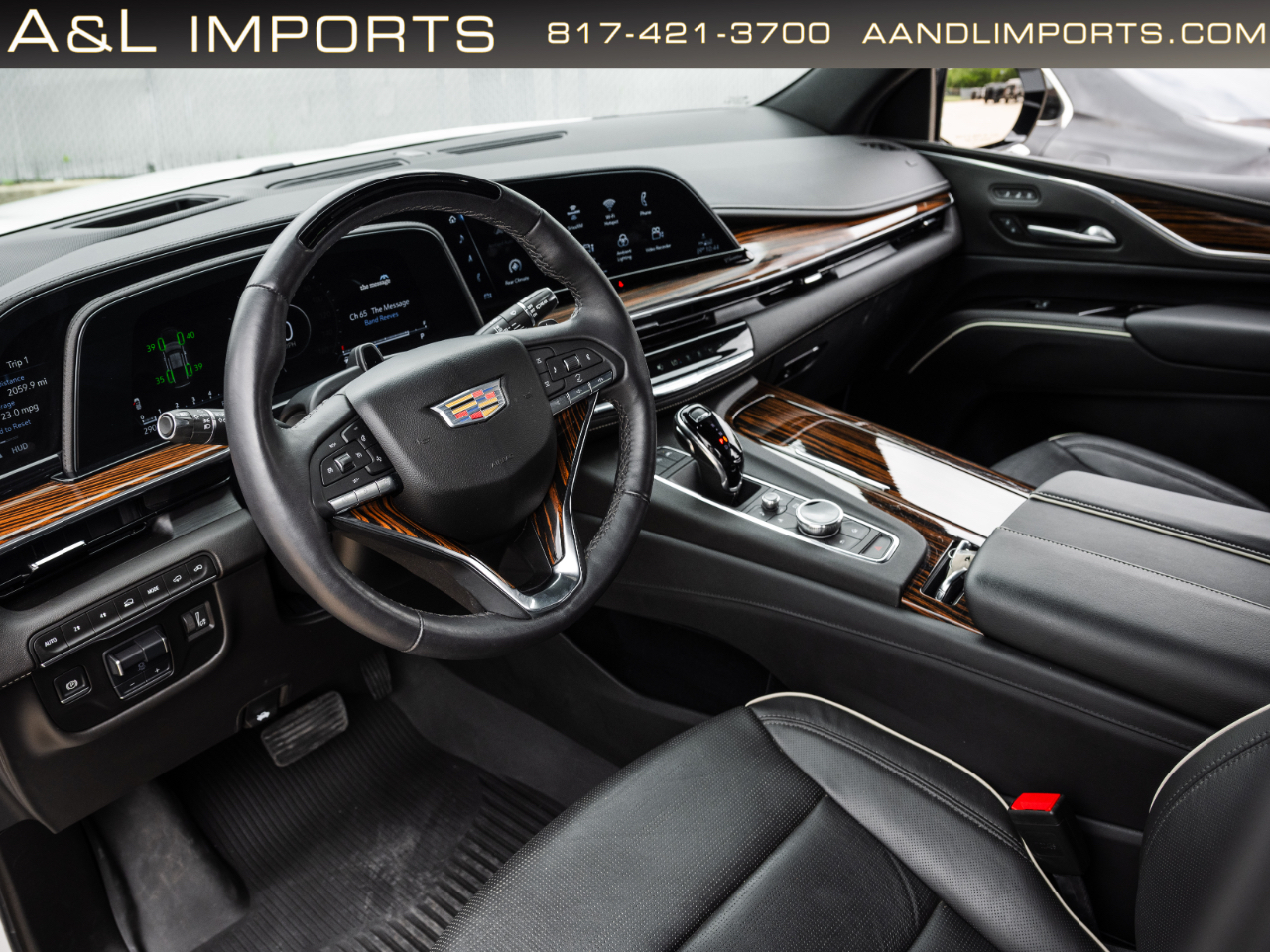 Cadillac Escalade ESV 4WD 4dr Premium Luxury 2024