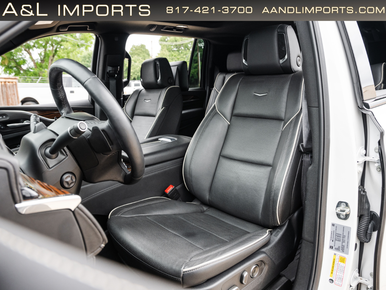 Cadillac Escalade ESV 4WD 4dr Premium Luxury 2024