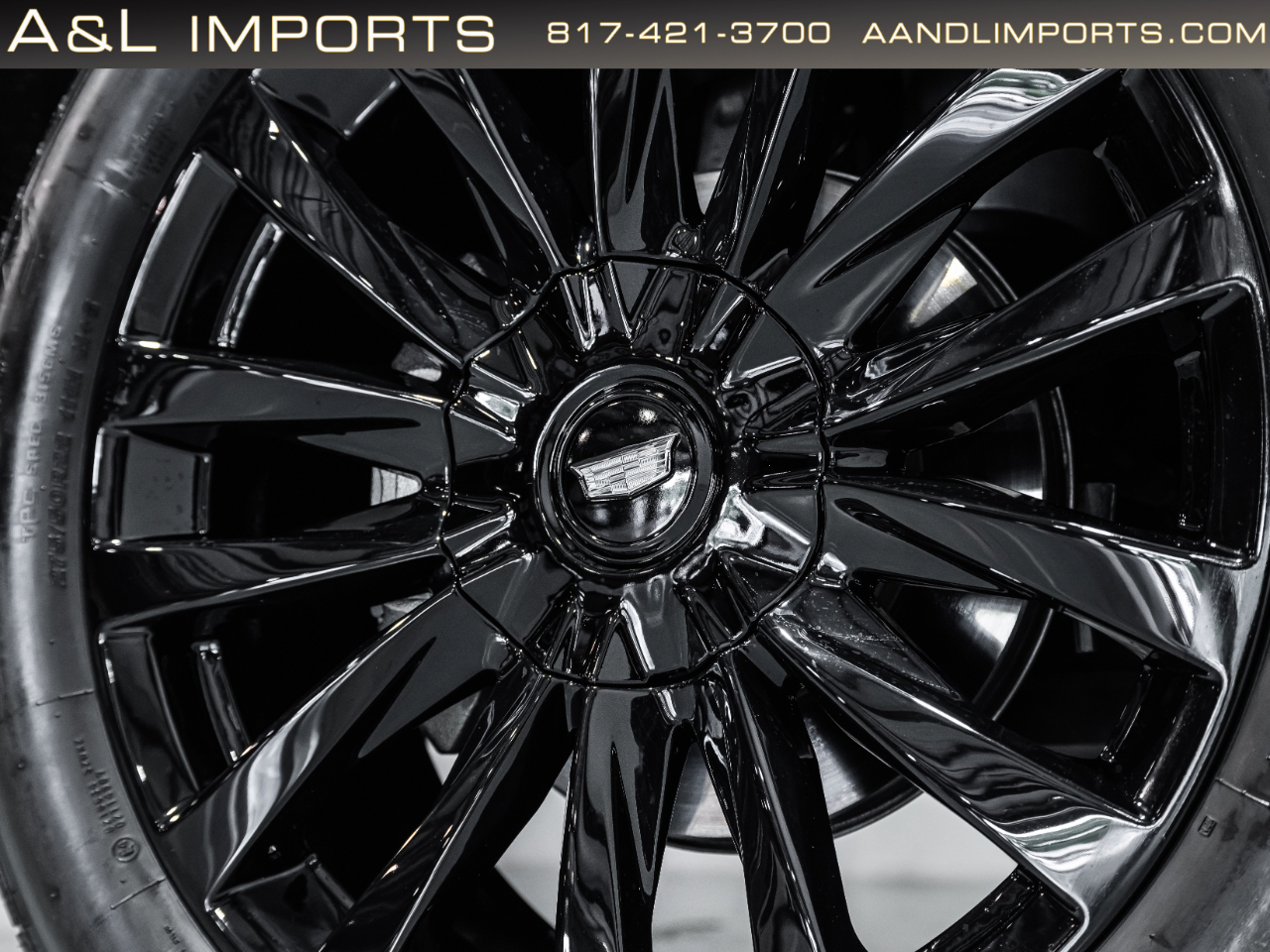 Cadillac Escalade ESV 4WD 4dr Premium Luxury 2024