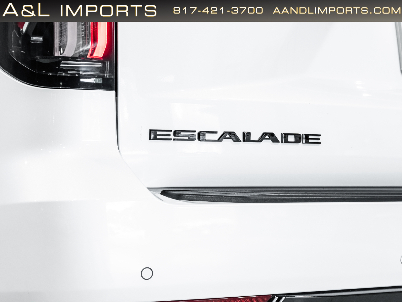 Cadillac Escalade ESV 4WD 4dr Premium Luxury 2024