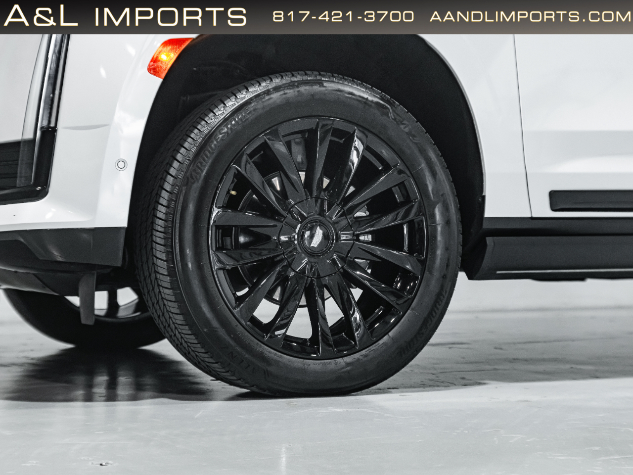 Cadillac Escalade ESV 4WD 4dr Premium Luxury 2024