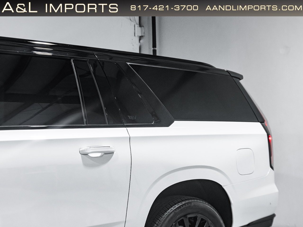 Cadillac Escalade ESV 4WD 4dr Premium Luxury 2024