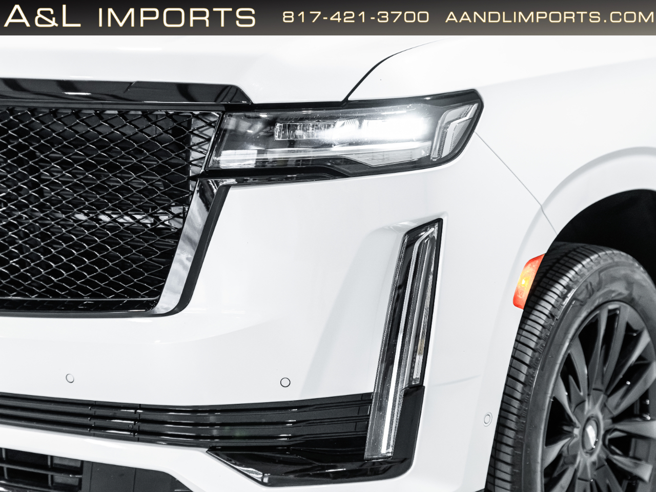 Cadillac Escalade ESV 4WD 4dr Premium Luxury 2024