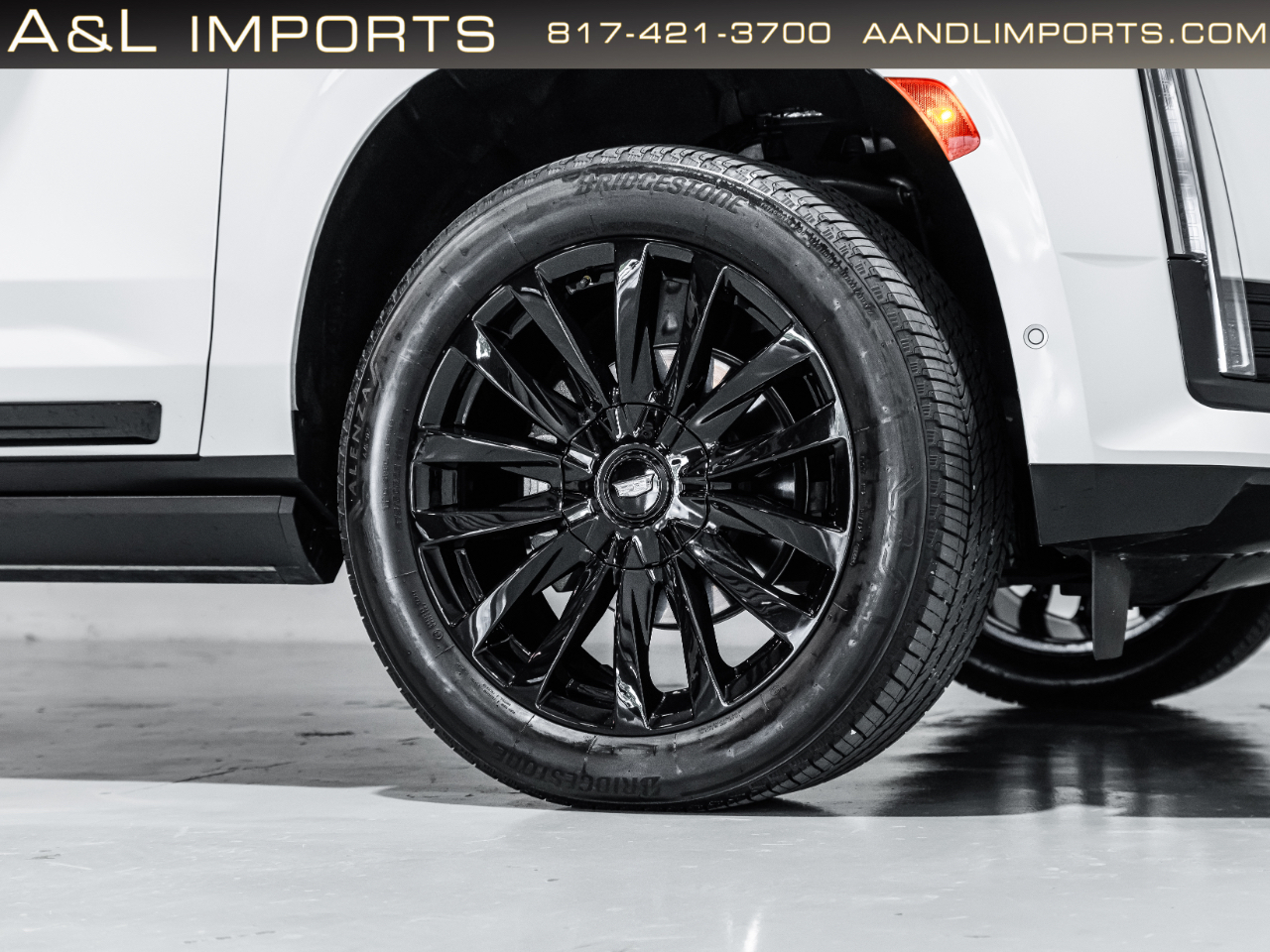 Cadillac Escalade ESV 4WD 4dr Premium Luxury 2024