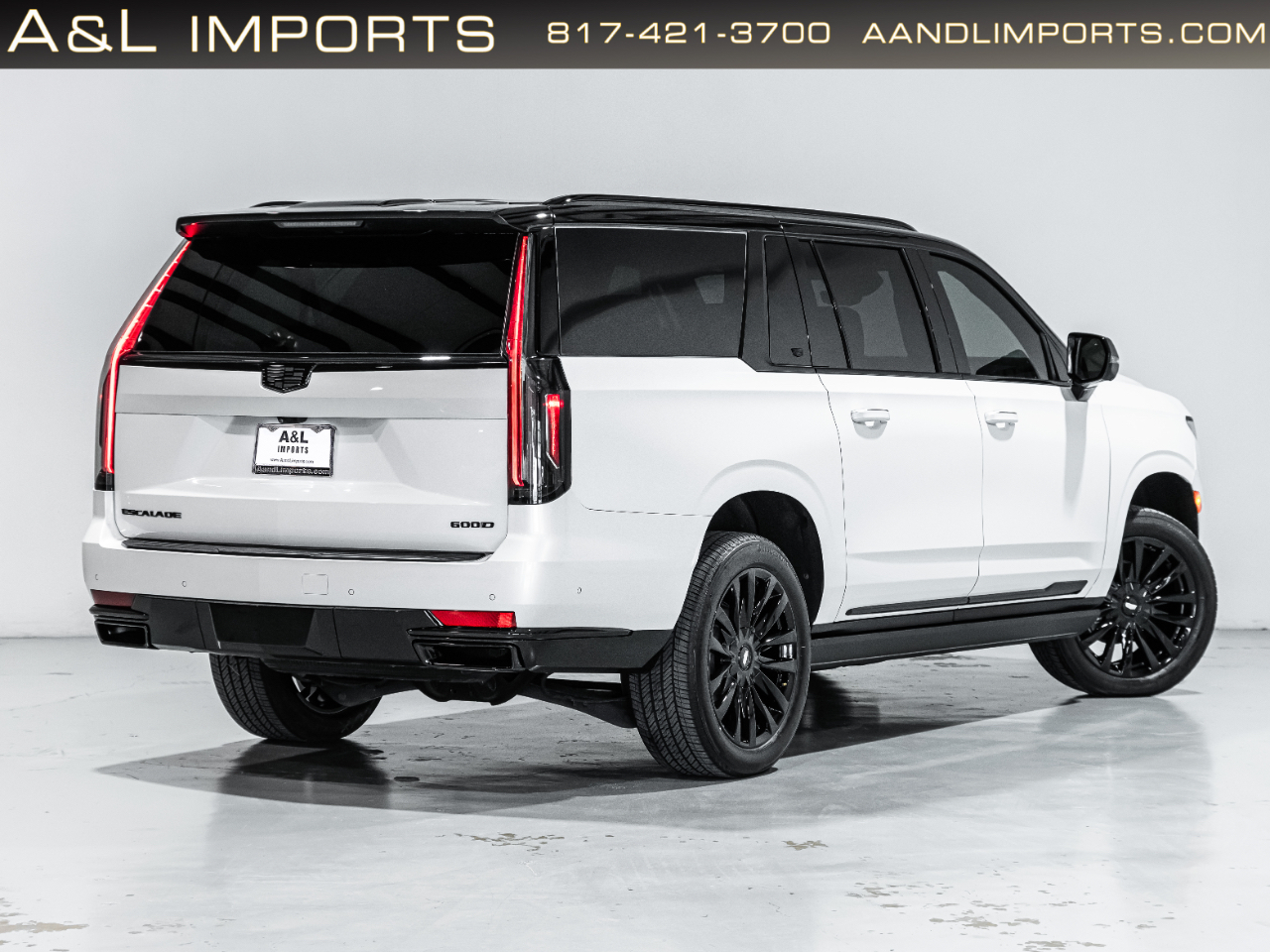 Cadillac Escalade ESV 4WD 4dr Premium Luxury 2024