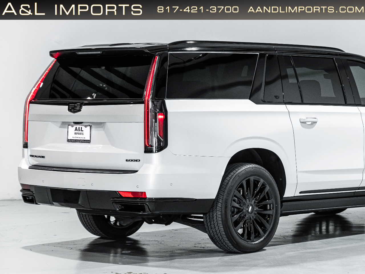 Cadillac Escalade ESV 4WD 4dr Premium Luxury 2024