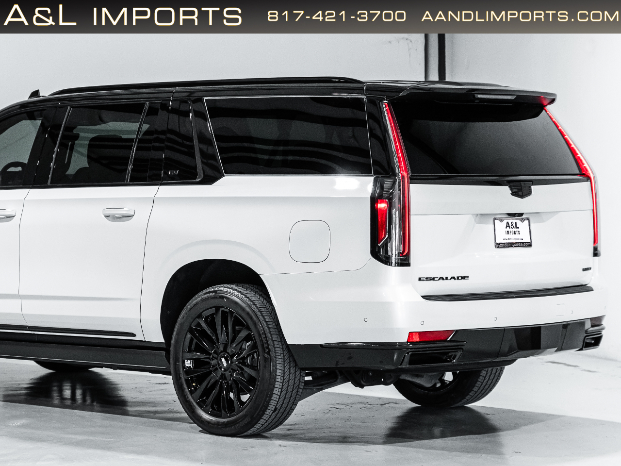 Cadillac Escalade ESV 4WD 4dr Premium Luxury 2024