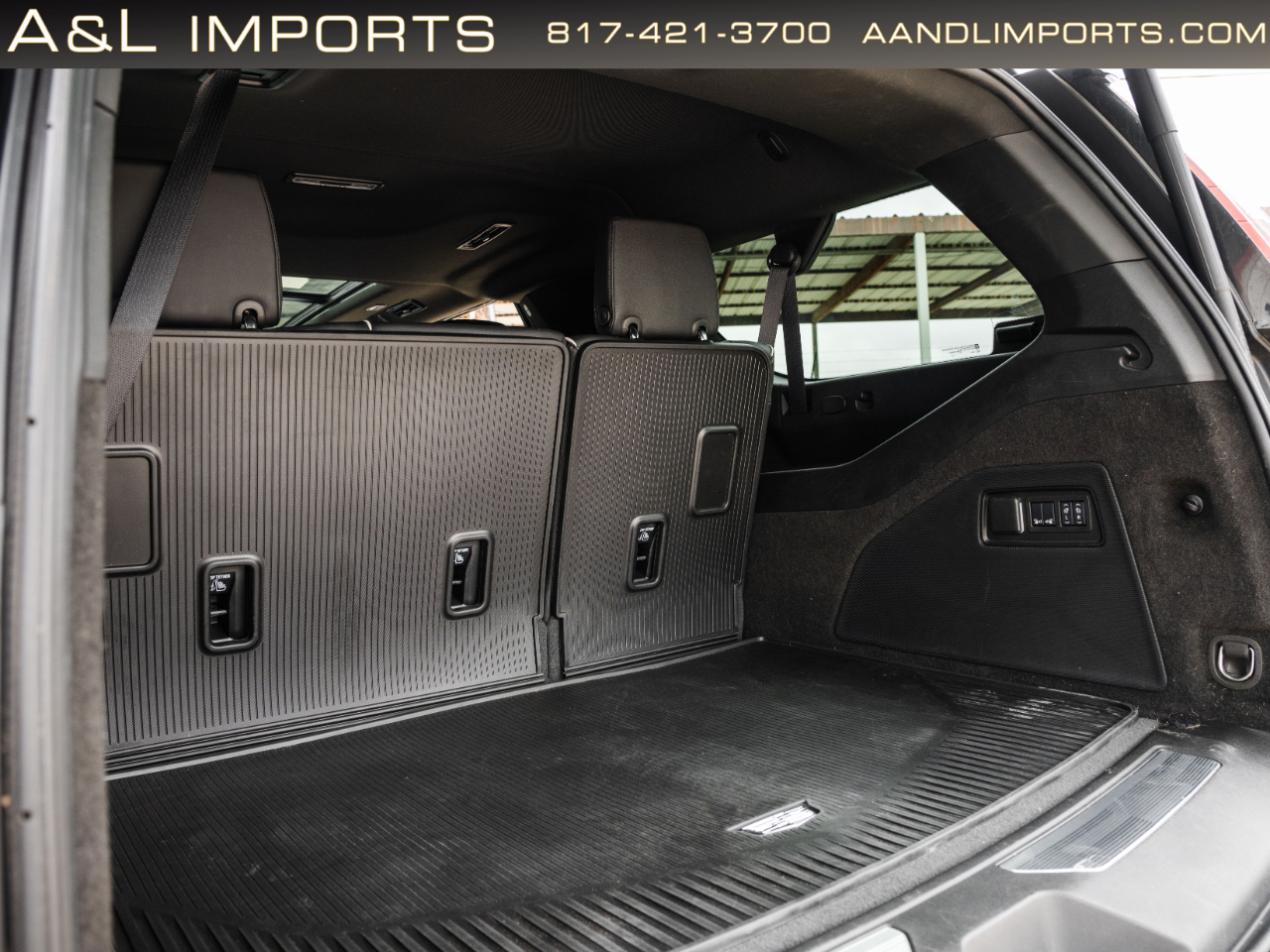 Cadillac Escalade ESV 4WD 4dr Premium Luxury 2024
