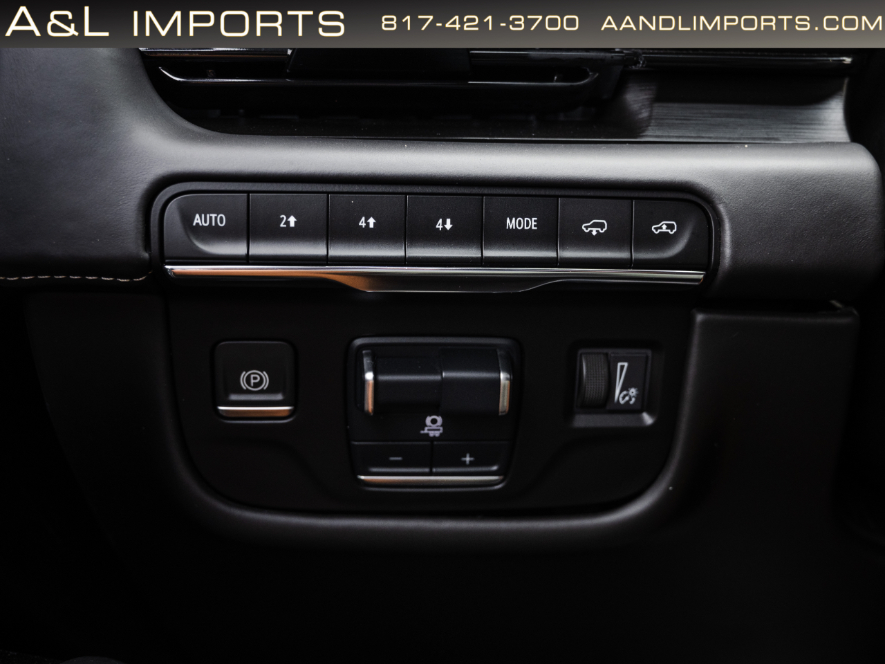 Cadillac Escalade 4WD 4dr Sport Platinum 2022