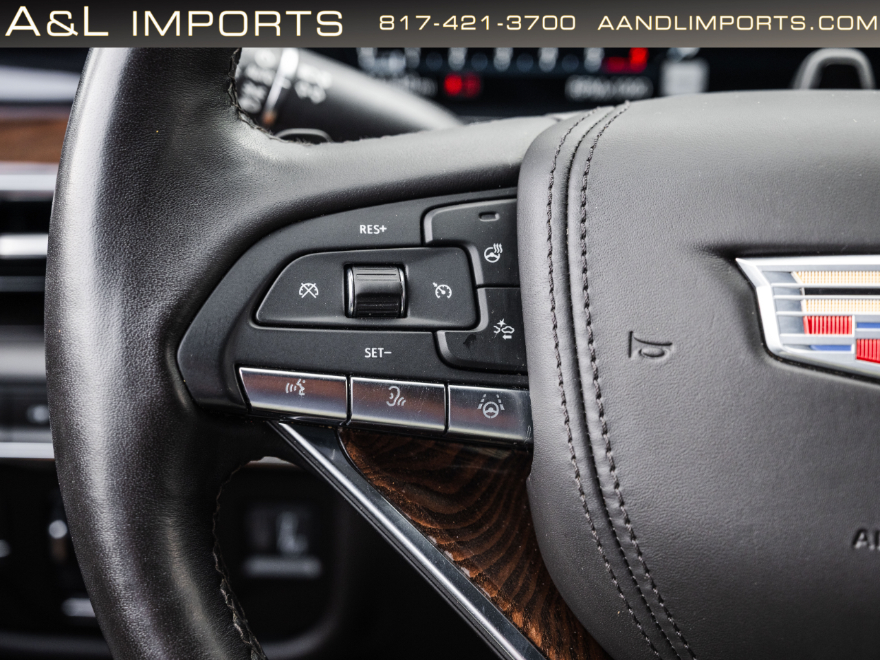 Cadillac Escalade 4WD 4dr Sport Platinum 2022