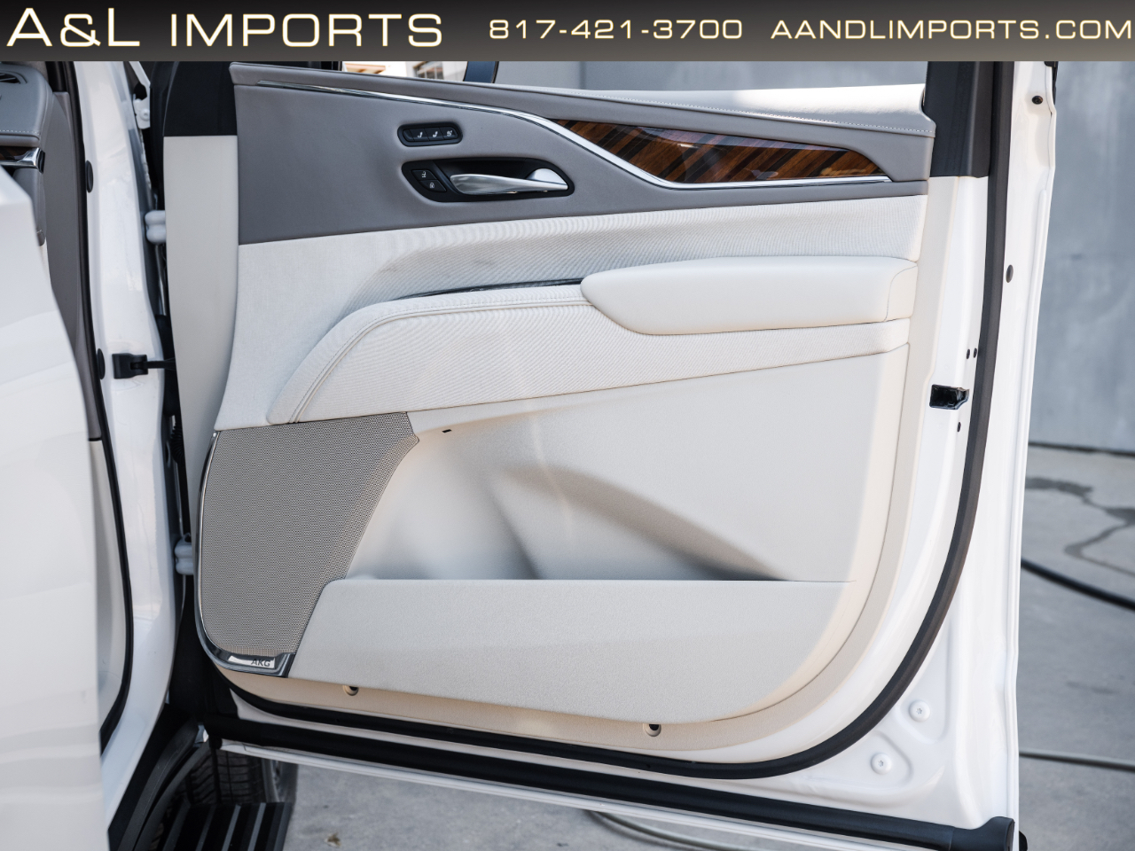 Cadillac Escalade 4WD 4dr Sport Platinum 2024