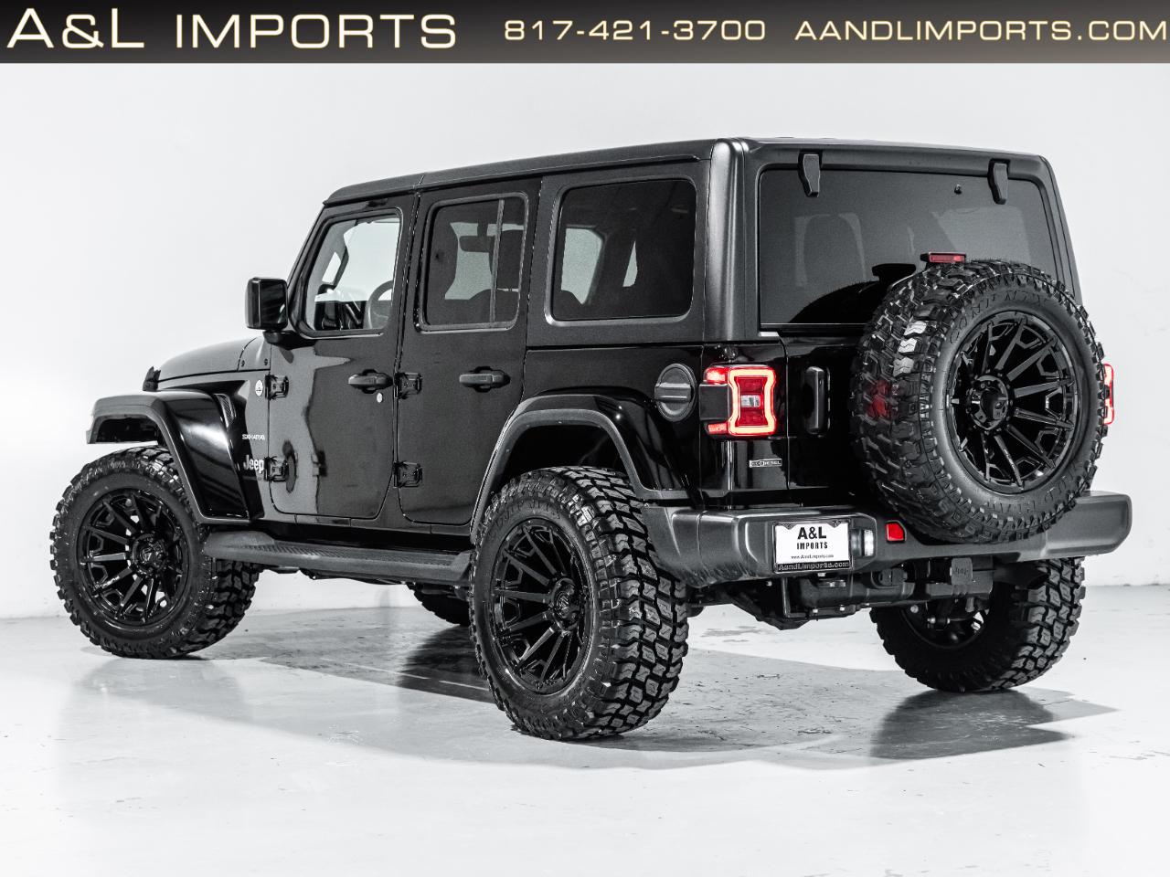 Jeep Wrangler photo 3